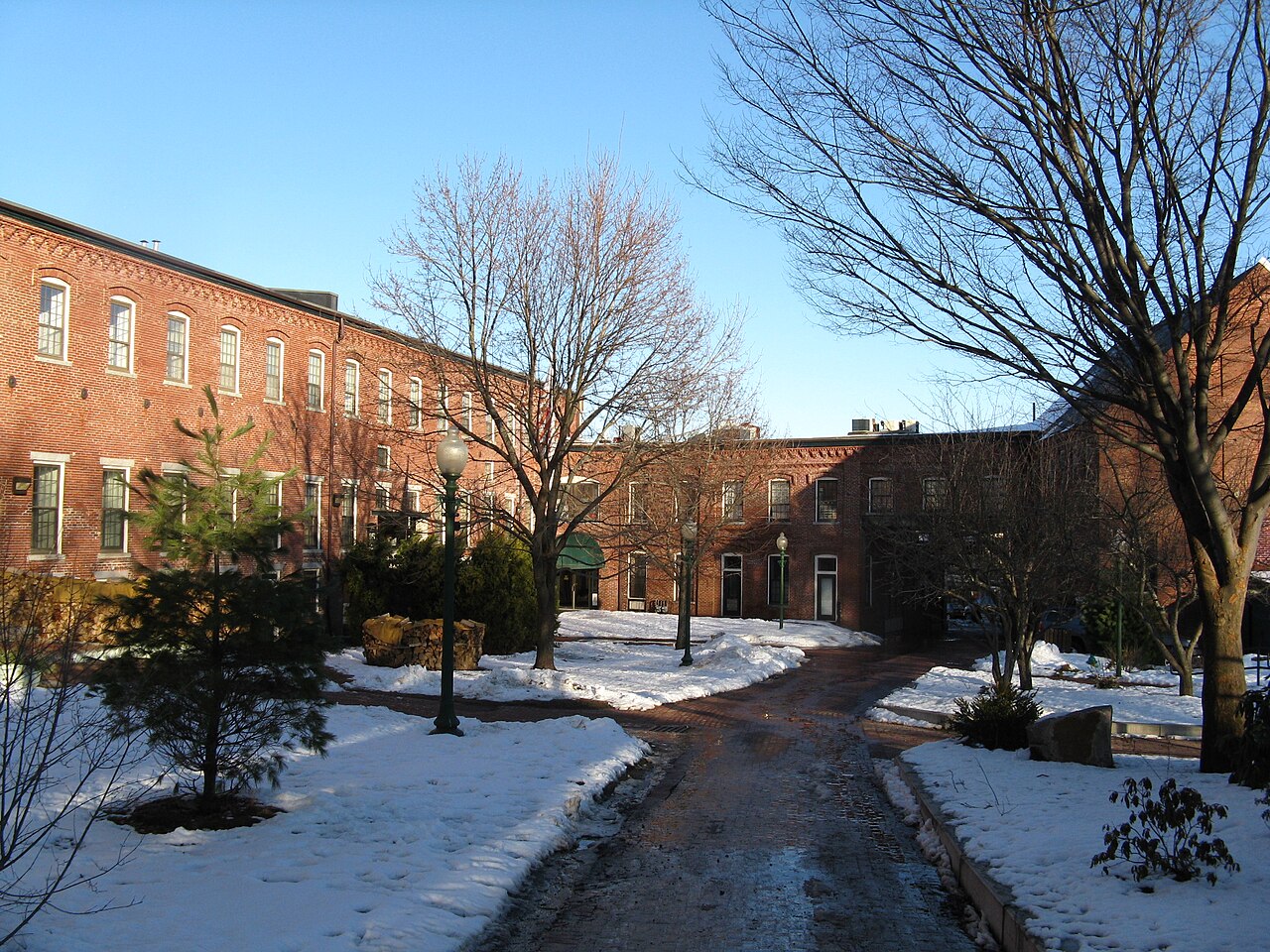 Amesbury, MA
