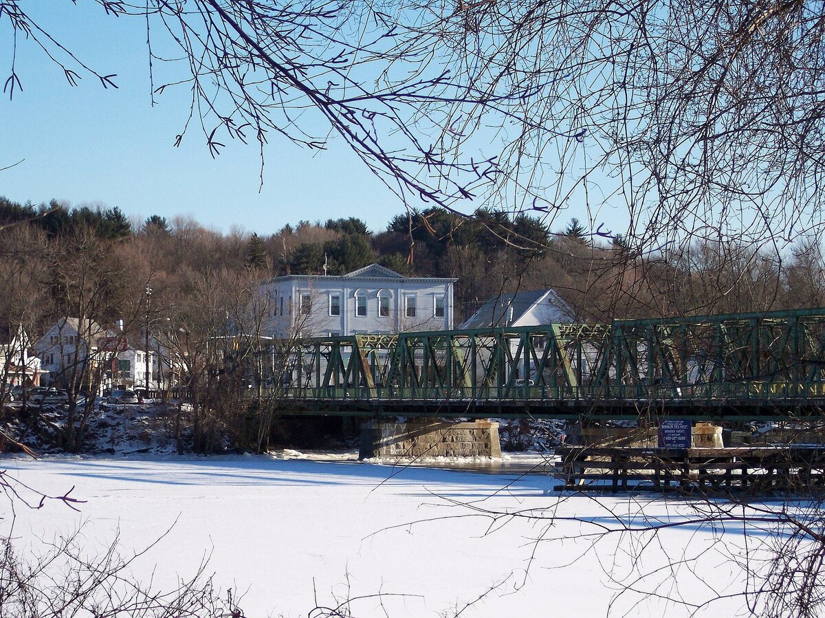 Groveland, MA